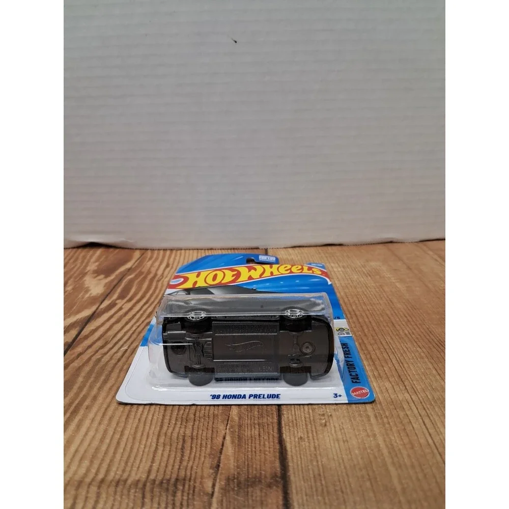 2026 Hot Wheels Factory Fresh: '98 Honda Prelude Black ^^